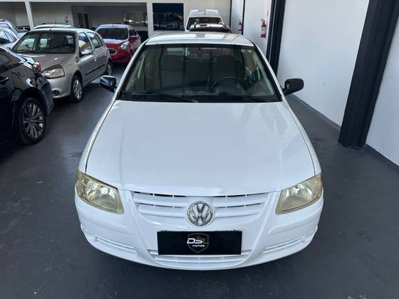 VOLKSWAGEN GOL 1.0 MI 8V FLEX 4P MANUAL G.IV VOLKSWAGEN GOL 1.0 MI 8V FLEX 4P MANUAL G.IV